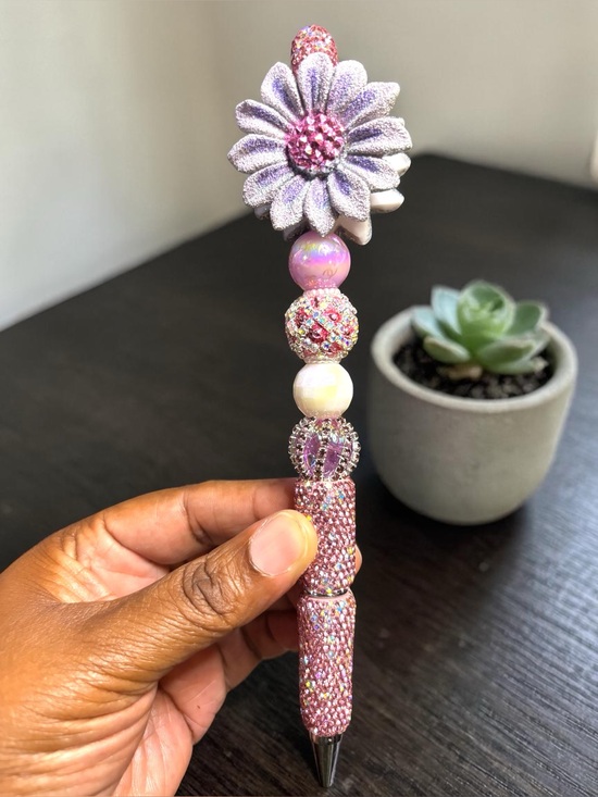 Accessories - Handcrafted Sparkling Beaded Rhinestone Pen with Daisy